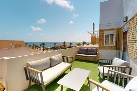 Lägenhet till salu Los Alcazares, Murcia, Spanien 3 sovrum, 115 kvm. Nr. 137759 - foto 3