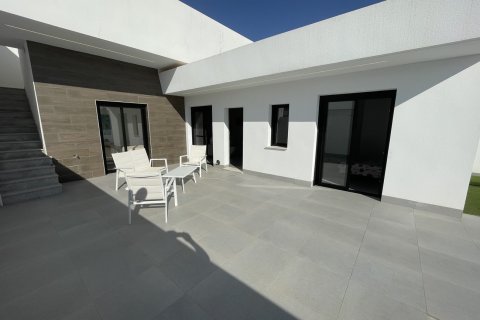 Villa for sale Roldan, Murcia, Spain 2 bedrooms, 70 sq.m. No. 137754 - photo 1