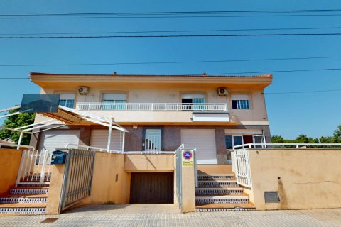 Продажа таухауса Мурсия, Испания 4 спальни, 200м2 №137758 - фото 4