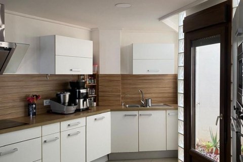 Villa zum Verkauf Torrevieja, Alicante, Spanien 5 Schlafzimmer, 320 m2 Nr. 137756 - Foto 13