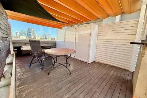 Huoneisto myytävänä Barcelona, Espanja, 3 makuuhuonetta, No. 141129 - kuva 27