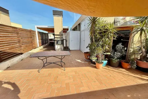 Huoneisto myytävänä Barcelona, Espanja, 3 makuuhuonetta, No. 141129 - kuva 28