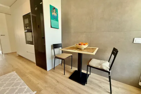 Huoneisto myytävänä Barcelona, Espanja, 3 makuuhuonetta, No. 141129 - kuva 11