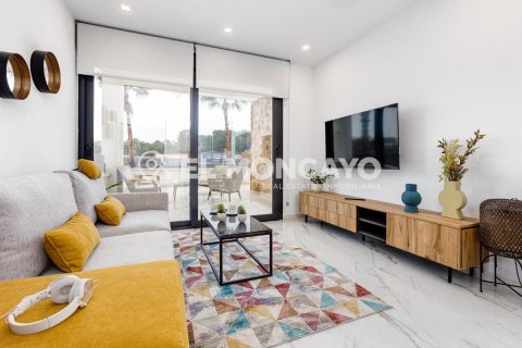 Bungalow zum Verkauf in Ciudad Quesada, Alicante, Spanien 2 Schlafzimmer, 72 m2 Nr. 148956 - Foto 3