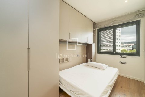 Apartment à vendre à Barcelona, Espagne, 4 chambres, 121 m2 No. 150662 - photo 12