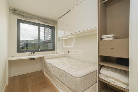 Apartment à vendre à Barcelona, Espagne, 4 chambres, 121 m2 No. 150662 - photo 5