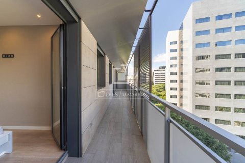 Apartment à vendre à Barcelona, Espagne, 4 chambres, 121 m2 No. 150662 - photo 21