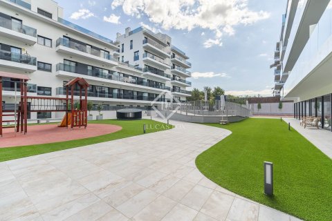 Dzīvoklis pārdošanā Sant Boi de Llobregat, Barcelona, Spānijā 3 istabas, 100 m2 Nr. 150657 - attēls 28