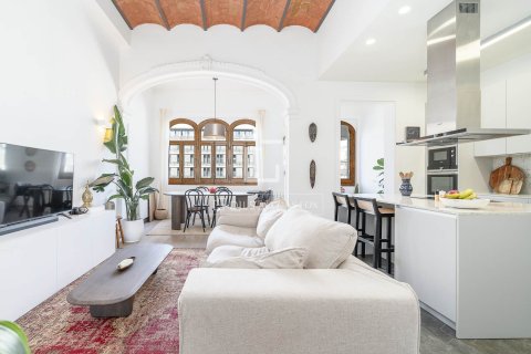 Apartment for sale in Barcelona, Spain 2 bedrooms, 94 sq.m. No. 150661 - photo 2