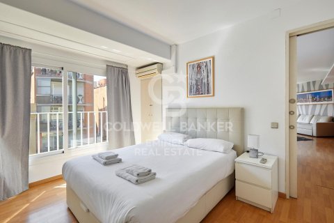 Продажа квартиры в Барселона, Испания 2 спальни, 86м2 №157650 - фото 13