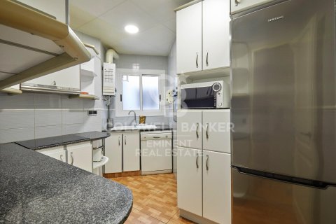 Продажа квартиры в Барселона, Испания 2 спальни, 86м2 №157650 - фото 8
