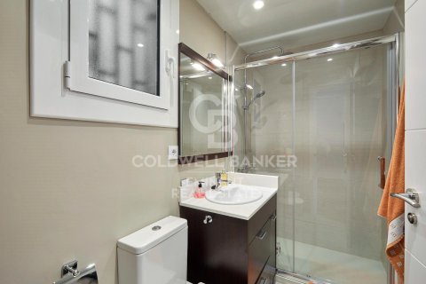 Apartment à vendre à Barcelona, Espagne, 2 chambres, 78 m2 No. 157652 - photo 14