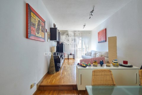 Apartment à vendre à Barcelona, Espagne, 2 chambres, 78 m2 No. 157652 - photo 5