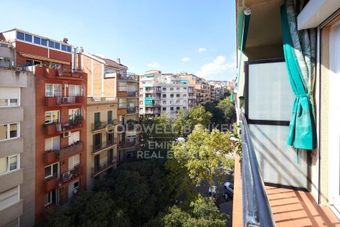 Apartment à Barcelona, Espagne 2 chambres, 78 m2 No. 157652