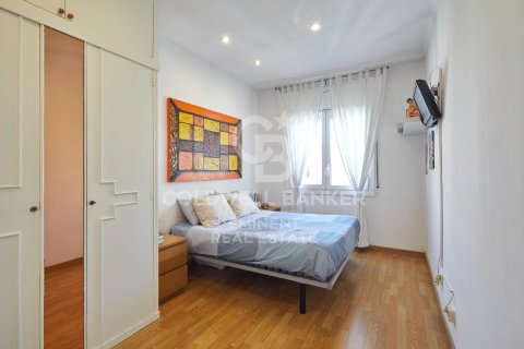 Apartment à vendre à Barcelona, Espagne, 2 chambres, 78 m2 No. 157652 - photo 15