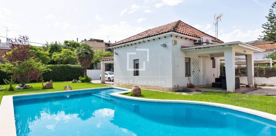 Villa à Castelldefels, Barcelona, Espagne 2 chambres, 150 m2 No. 150915