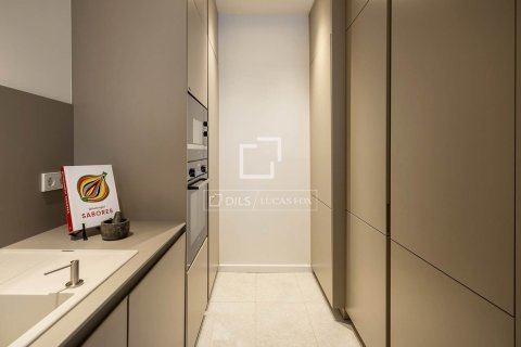 Lägenhet till salu i Barcelona, Spanien 2 sovrum, 96 kvm. Nr. 150913 - foto 10