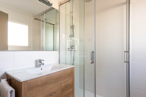 Villa for sale in Valldoreix, Barcelona, Spain 8 bedrooms, 570 sq.m. No. 150910 - photo 19