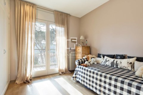 Villa for sale in Valldoreix, Barcelona, Spain 8 bedrooms, 570 sq.m. No. 150910 - photo 18