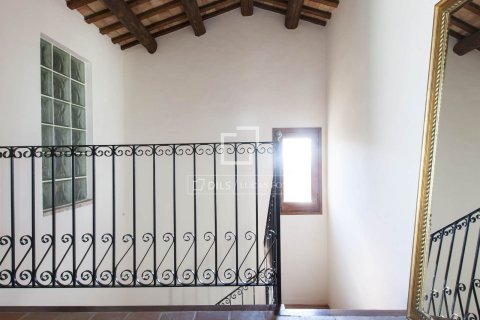 Villa for sale in Sitges, Barcelona, Spain 5 bedrooms, 490 sq.m. No. 150909 - photo 29