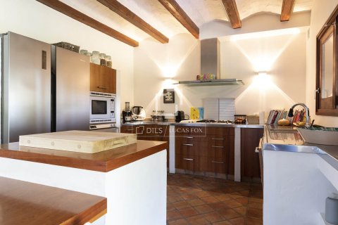 Villa for sale in Sitges, Barcelona, Spain 5 bedrooms, 490 sq.m. No. 150909 - photo 7