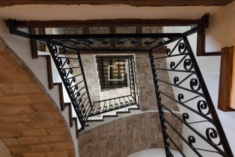 Villa for sale in Sitges, Barcelona, Spain 5 bedrooms, 490 sq.m. No. 150909 - photo 22