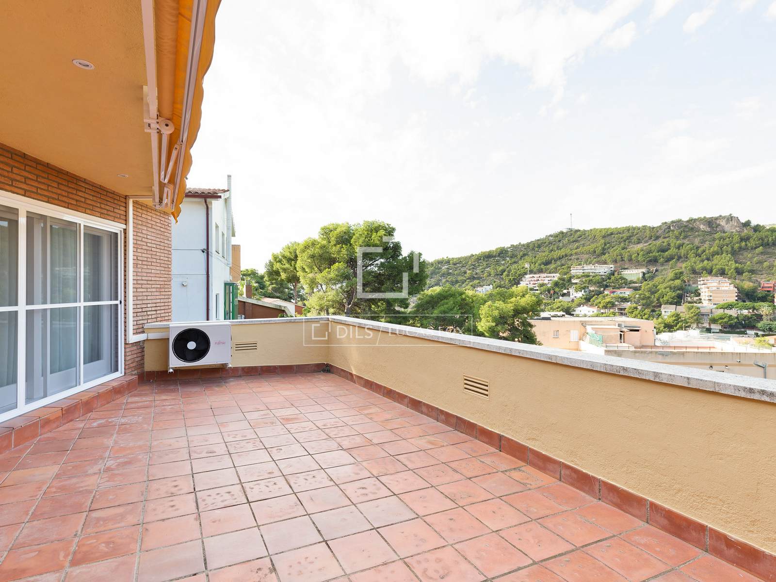 Willa w Castelldefels, Barcelona, Hiszpania 7 sypialni, 416 mkw. nr 150912