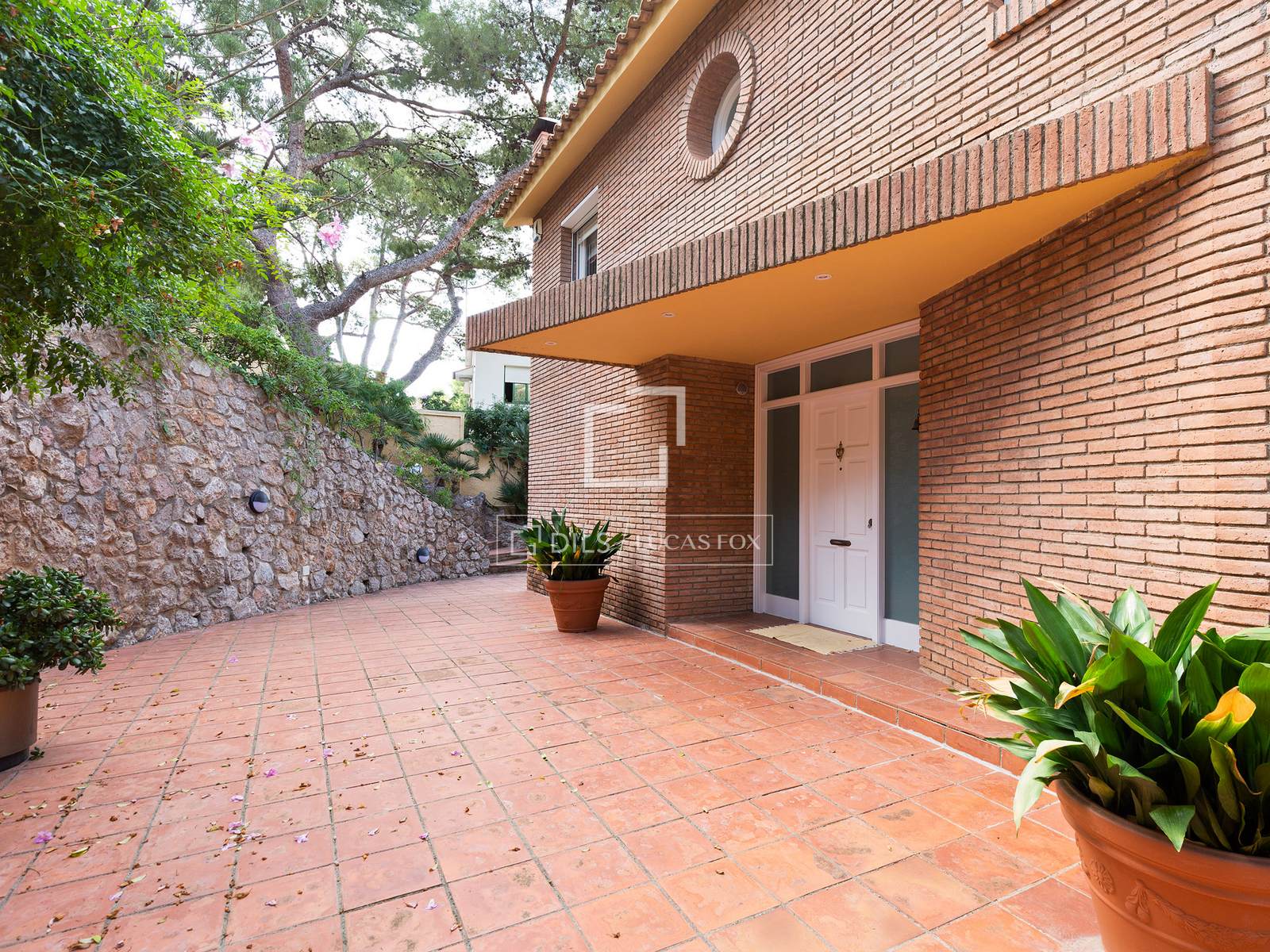 Willa w Castelldefels, Barcelona, Hiszpania 7 sypialni, 416 mkw. nr 150912