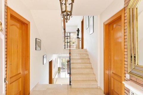 Villa à vendre à Castelldefels, Barcelona, Espagne, 7 chambres, 416 m2 No. 150912 - photo 9