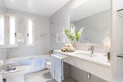 Huvila myytävänä Matadepera, Barcelona, Espanja, 7 makuuhuonetta, 1271 m2 No. 150911 - kuva 25