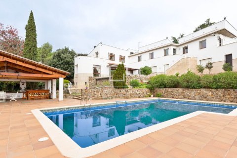 Huvila myytävänä Matadepera, Barcelona, Espanja, 7 makuuhuonetta, 1271 m2 No. 150911 - kuva 5