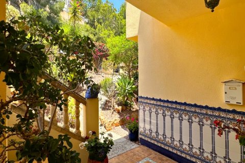 Villa for sale in Alicante, Spain 3 bedrooms, 131 sq.m. No. 189736 - photo 6
