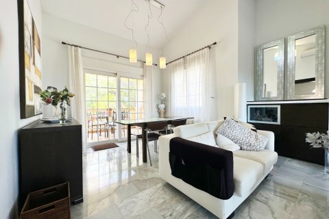 Villa for sale in Alicante, Spain 3 bedrooms, 131 sq.m. No. 189736 - photo 13