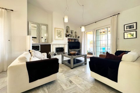 Villa for sale in Alicante, Spain 3 bedrooms, 131 sq.m. No. 189736 - photo 18