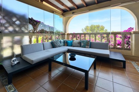 Villa for sale in Alicante, Spain 3 bedrooms, 131 sq.m. No. 189736 - photo 19