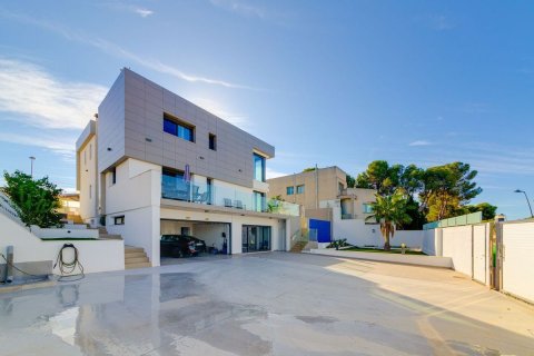 Villa zum Verkauf in Los Balcones, Alicante, Spanien 3 Schlafzimmer, 1199 m2 Nr. 189732 - Foto 13
