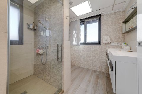 Villa zum Verkauf in Los Balcones, Alicante, Spanien 3 Schlafzimmer, 1199 m2 Nr. 189732 - Foto 24