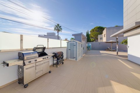Villa zum Verkauf in Los Balcones, Alicante, Spanien 3 Schlafzimmer, 1199 m2 Nr. 189732 - Foto 12