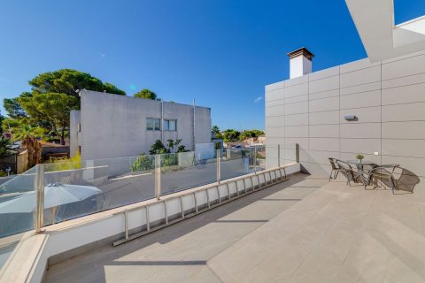 Villa zum Verkauf in Los Balcones, Alicante, Spanien 3 Schlafzimmer, 1199 m2 Nr. 189732 - Foto 10