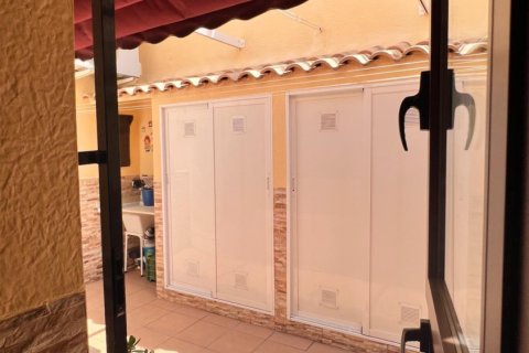 Продажа таухауса в Лос Балконес, Аликанте, Испания 3 спальни, 130м2 №189737 - фото 30