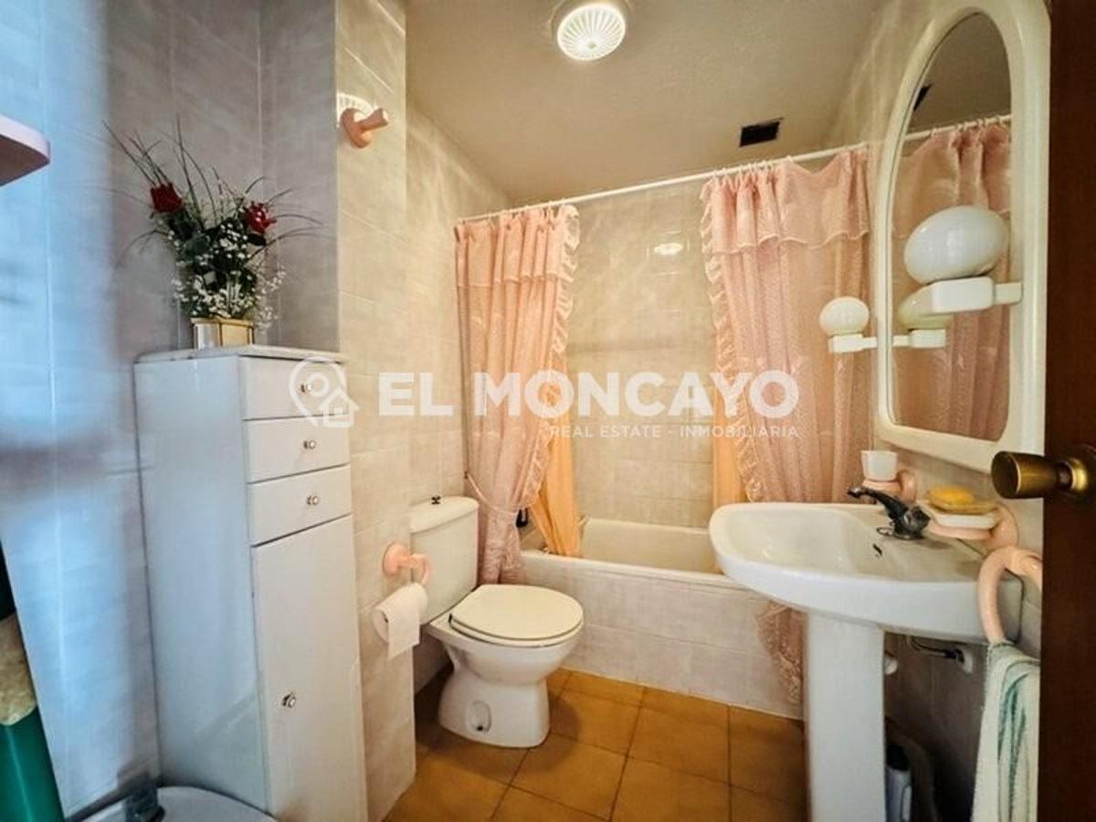 Casa a Torrevieja, Alicante, Spagna 3 camere da letto, 94 mq. N° 183760