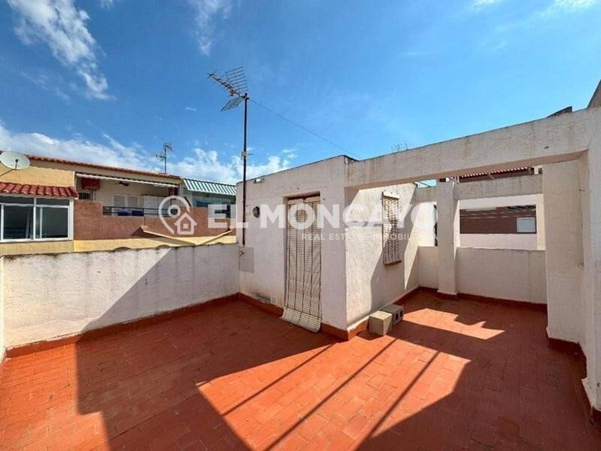 Casa a Torrevieja, Alicante, Spagna 3 camere da letto, 94 mq. N° 183760