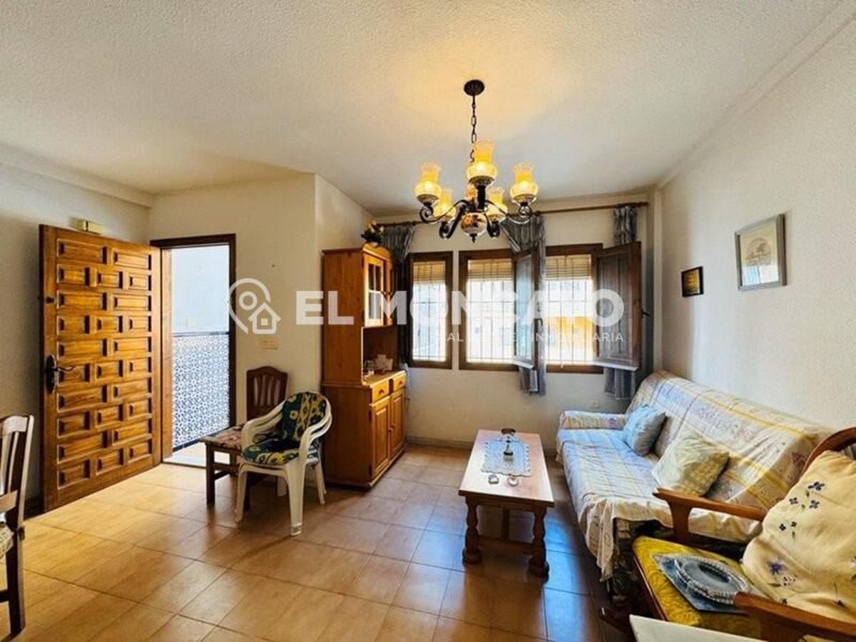 Casa a Torrevieja, Alicante, Spagna 3 camere da letto, 94 mq. N° 183760