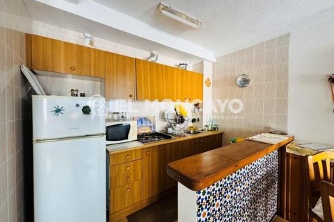 Сasa en venta en Torrevieja, Alicante, España 3 dormitorios, 94 m2 No. 183760 - foto 2