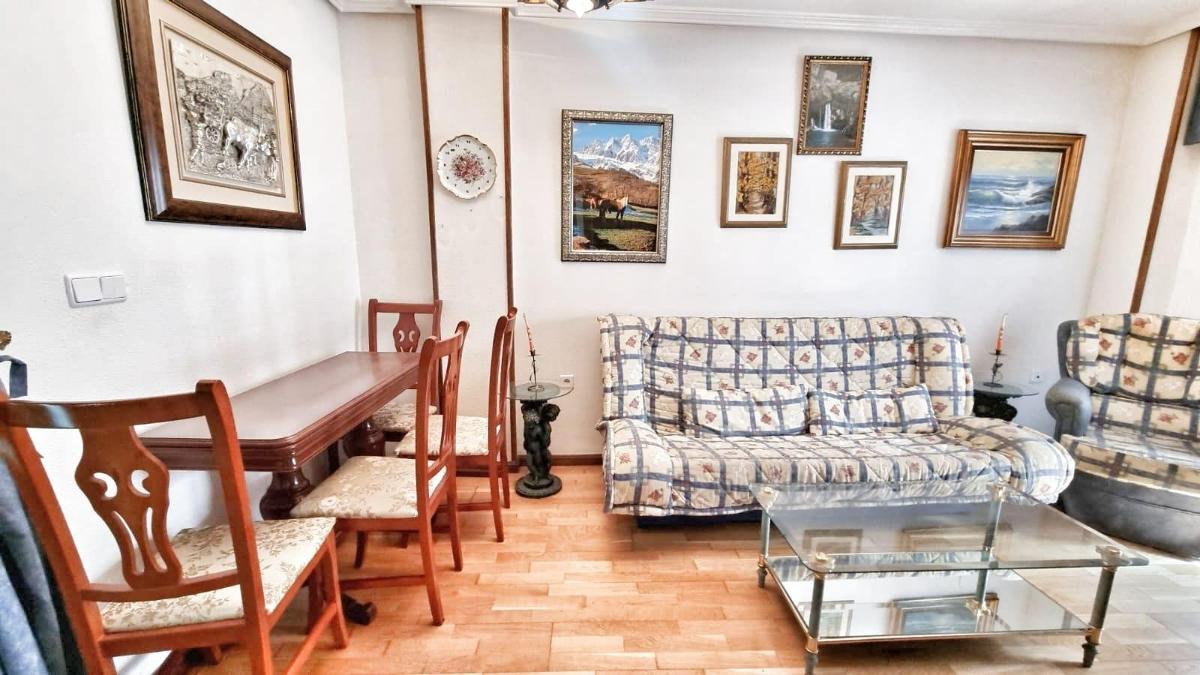 Apartamento en Torrevieja, Alicante, España 1 dormitorio, 51 m2 No. 183756