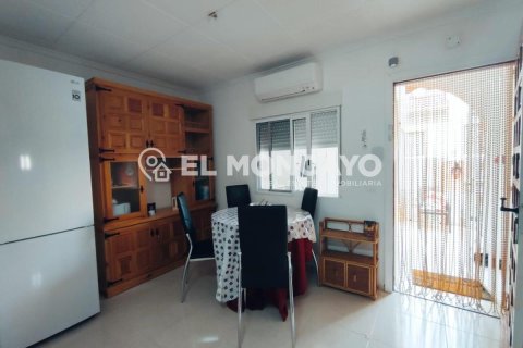 Casa in vendita a San Fulgencio, Alicante, Spagna 4 camere da letto, 82 mq. N° 183761 - foto 17