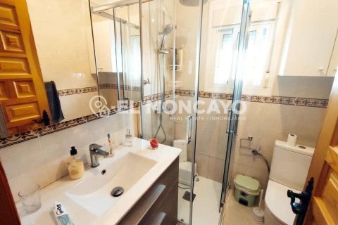 Casa in vendita a San Fulgencio, Alicante, Spagna 4 camere da letto, 82 mq. N° 183761 - foto 13
