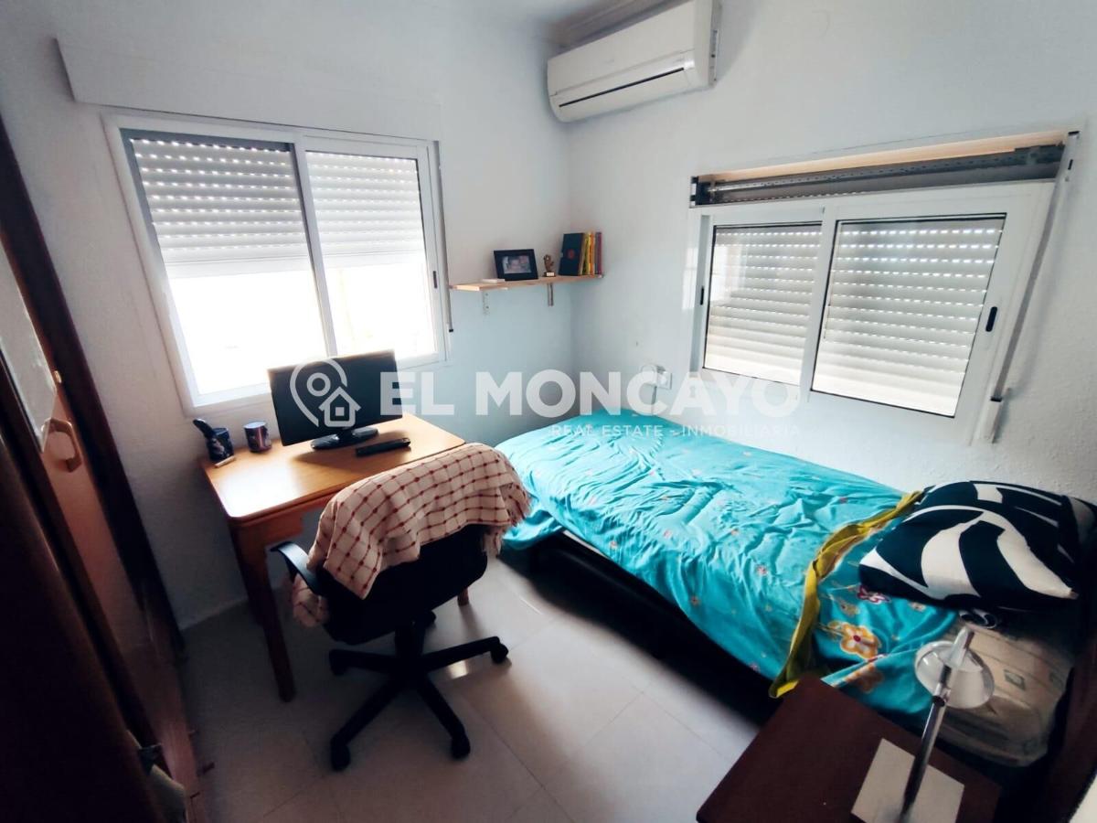House in San Fulgencio, Alicante, Spain 4 bedrooms, 82 sq.m. No. 183761