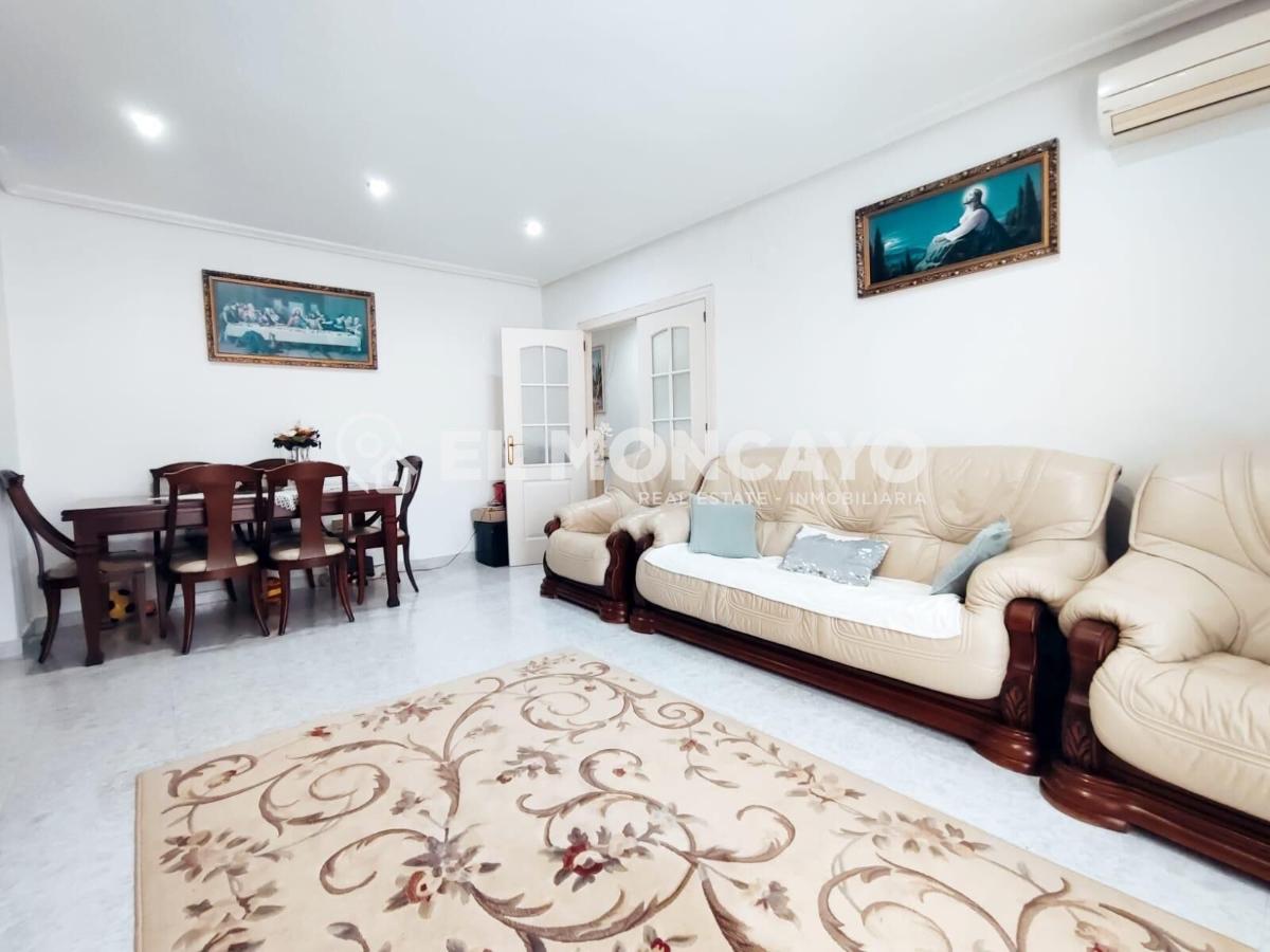 Appartamento a Rojales, Alicante, Spagna 3 camere da letto, 112 mq. N° 183762