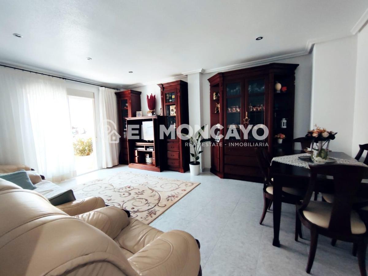 Appartamento a Rojales, Alicante, Spagna 3 camere da letto, 112 mq. N° 183762